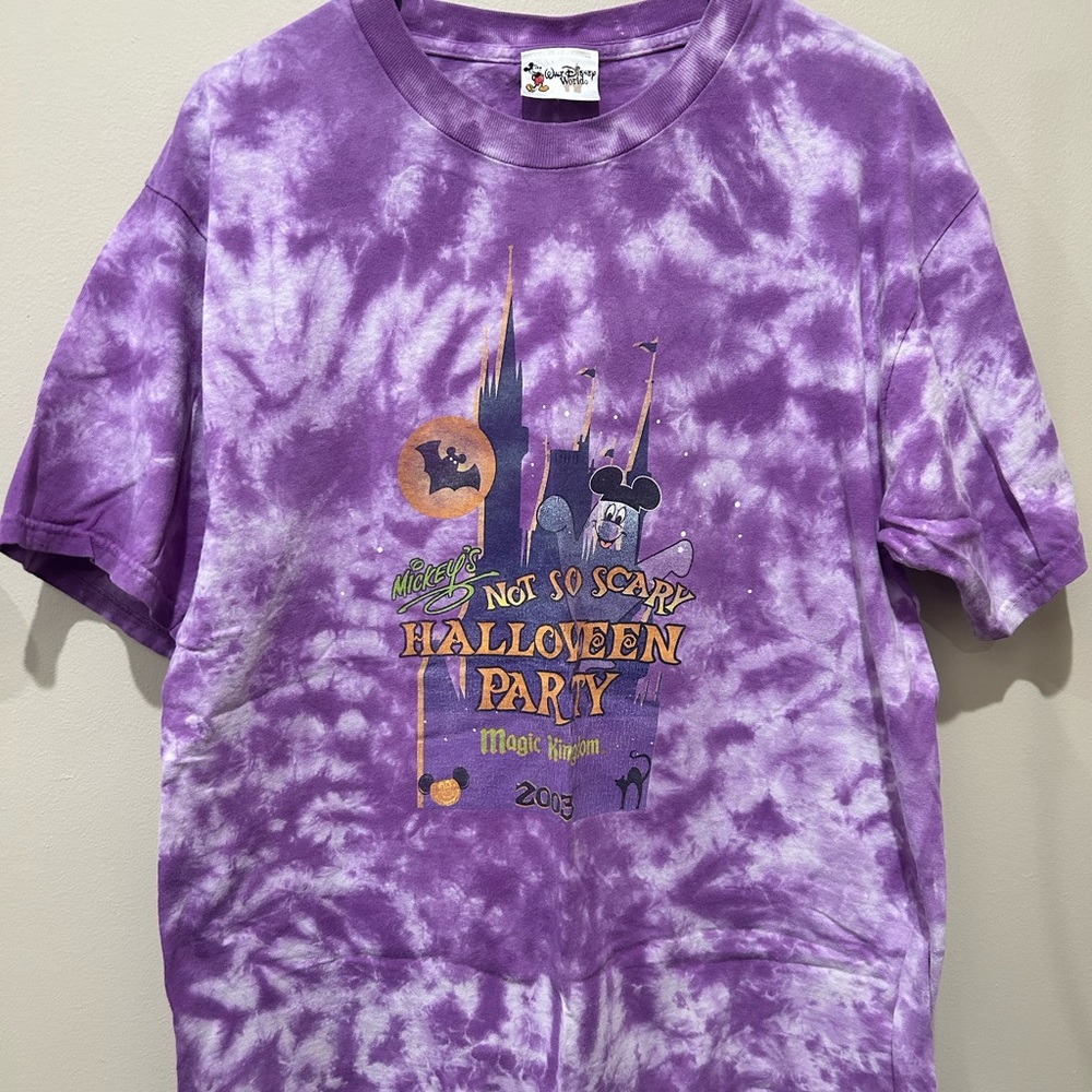 Vintage 2003 mickeys not so scary t shirt